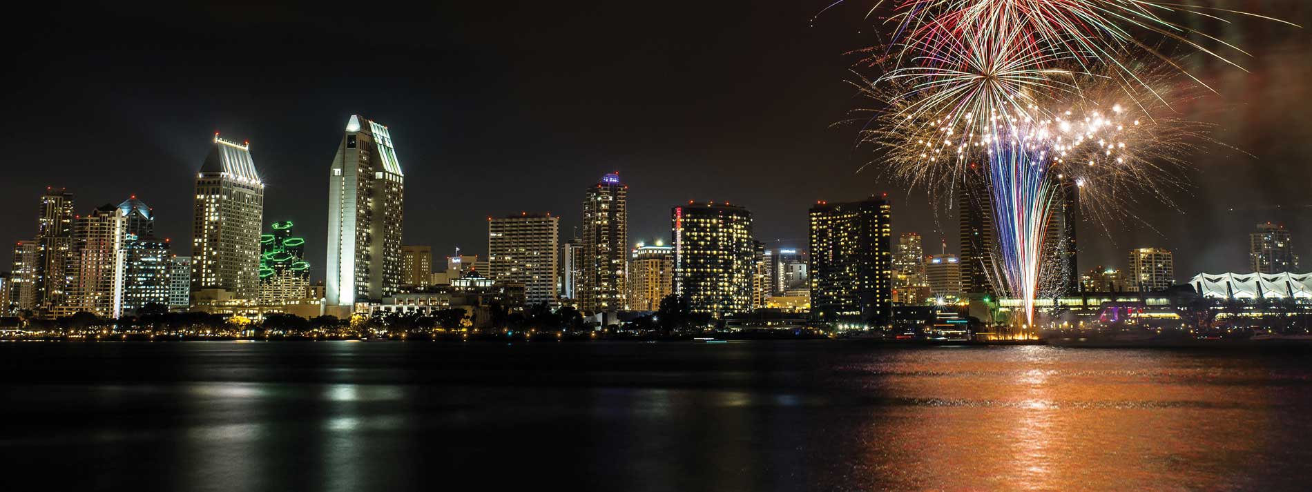 hero-san-diego-downtown-fireworks