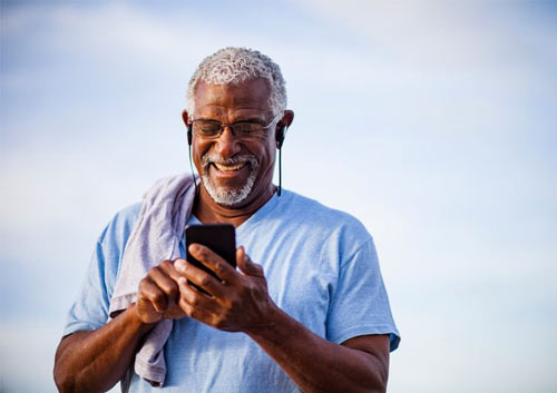 man-holding-phone_500x353